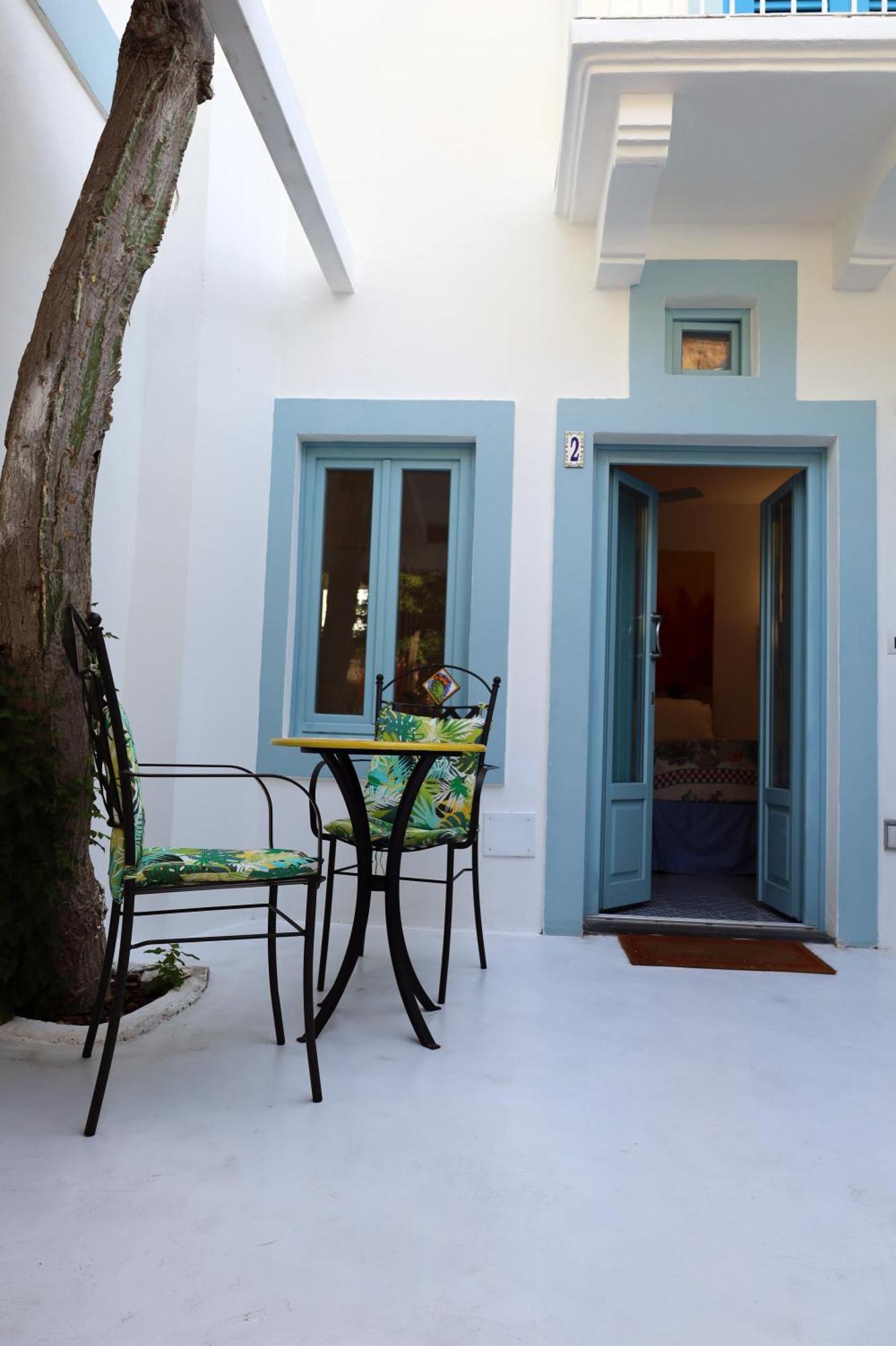 Art B&B Panarea Exteriér fotografie