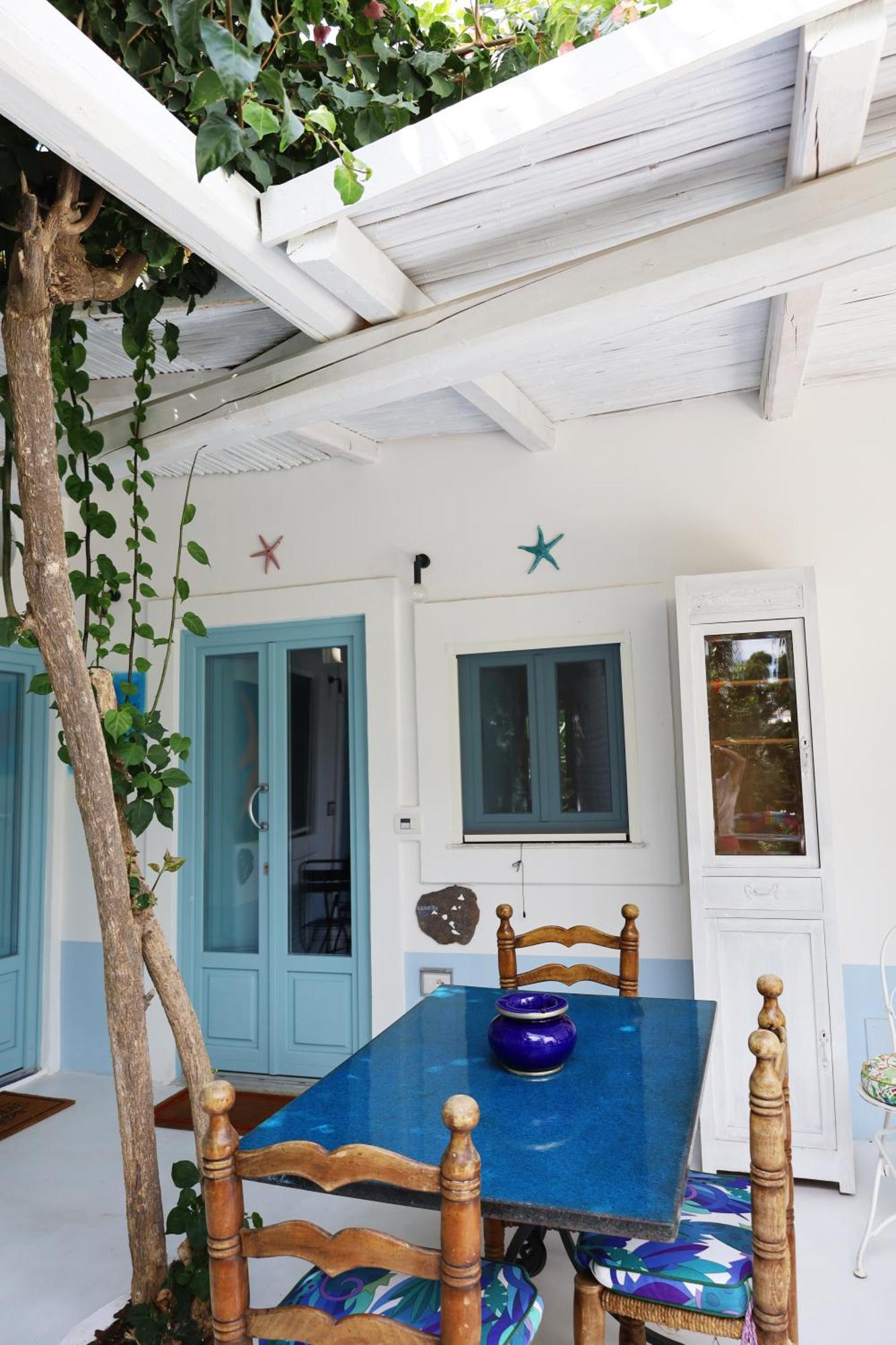 Art B&B Panarea Exteriér fotografie