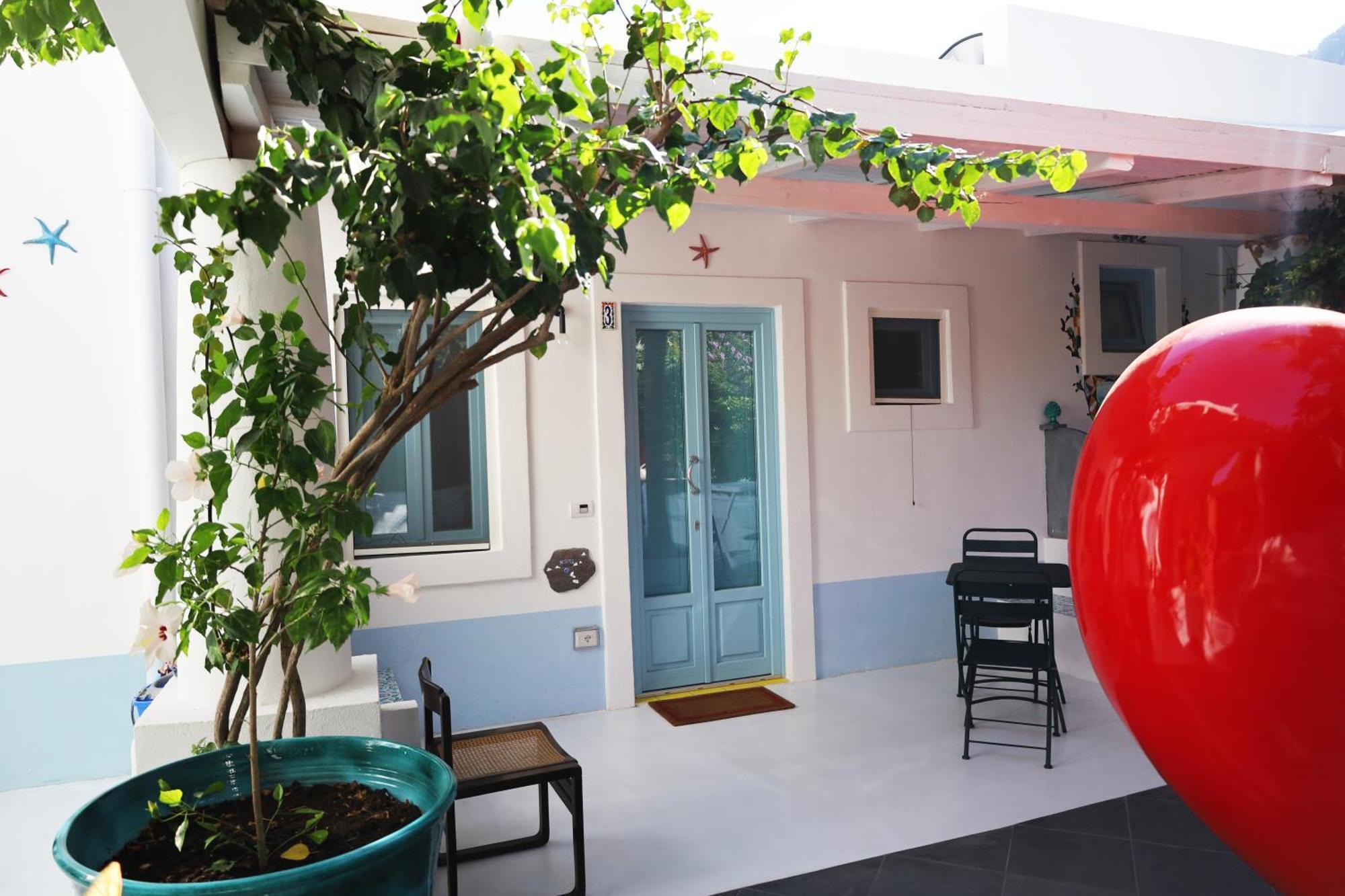 Art B&B Panarea Exteriér fotografie